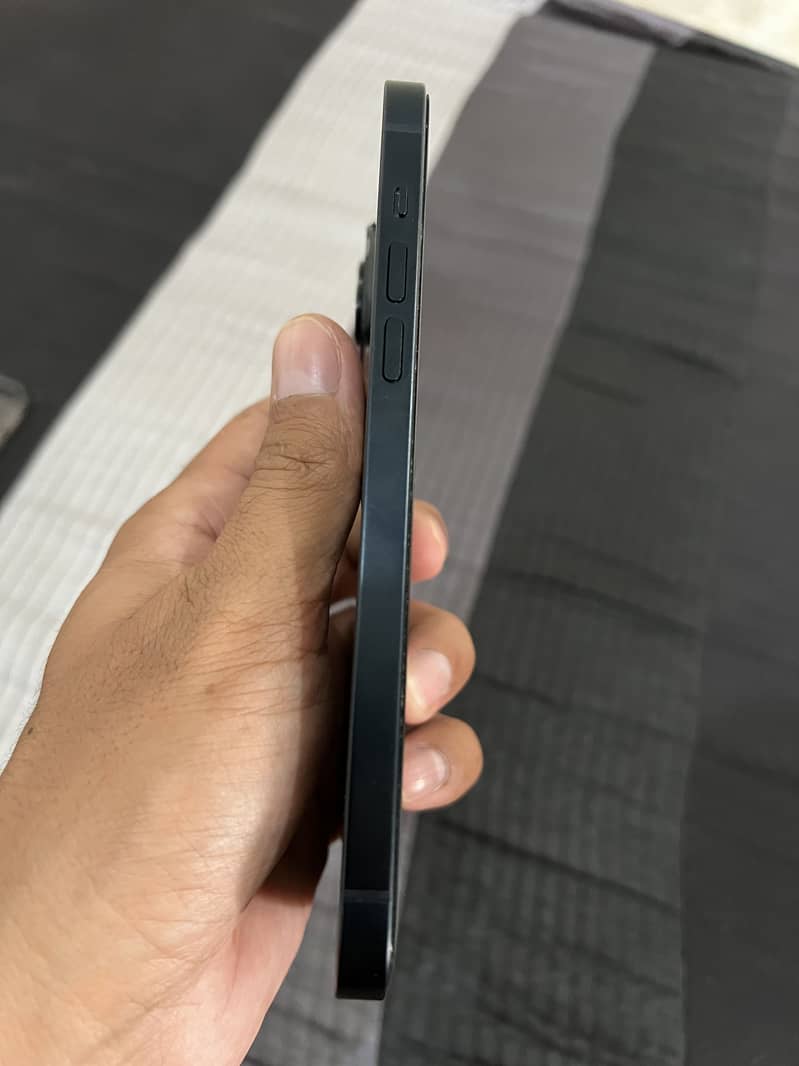 Apple iPhone 14 plus 5