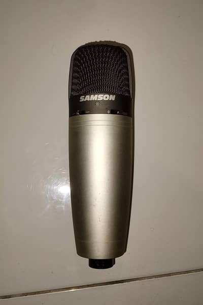Samson Co3 microphone EXCHANGE POSSIBLE WITH AT2020 MICROPHONE