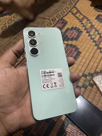 Tecno Spark 40 Pro 8/256