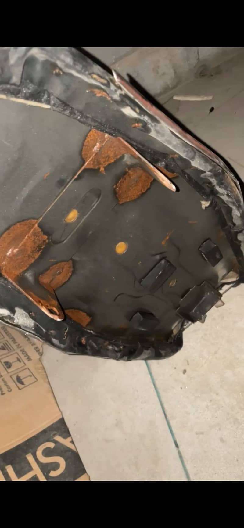 Down model seat 3