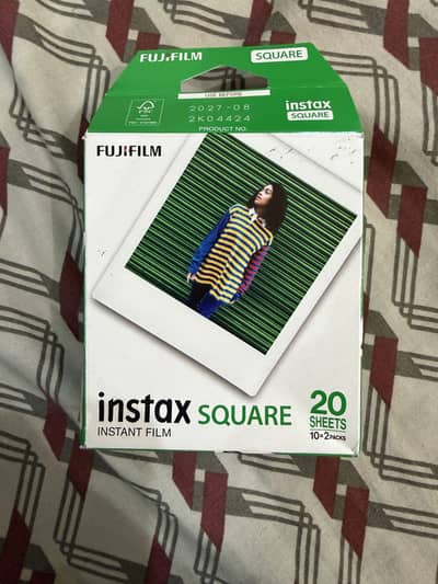 FUJILM INSTAX SQUARE FILM 20 SHEETS