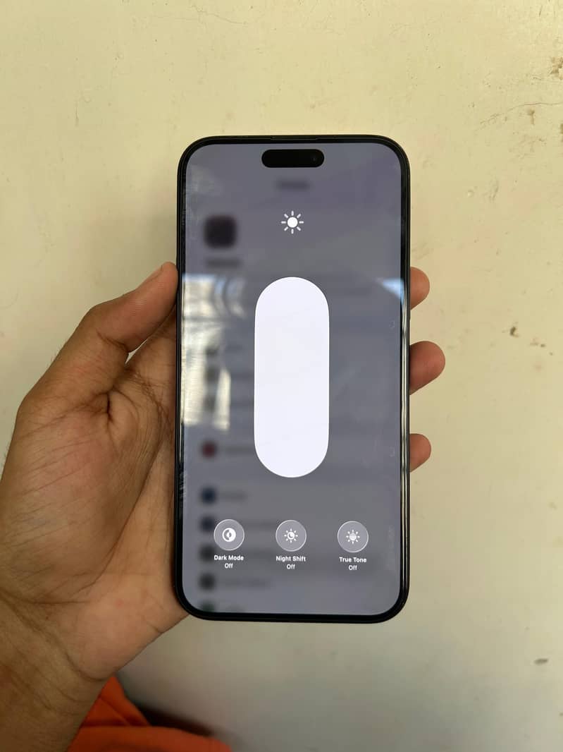 Apple iPhone 15 plus 0