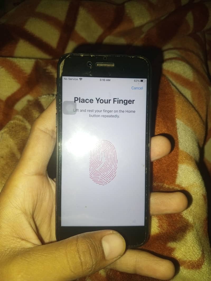 Apple iPhone 7 4