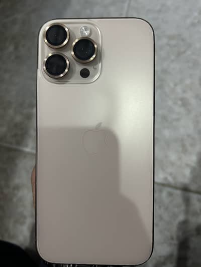 Apple iPhone 16 Pro Max