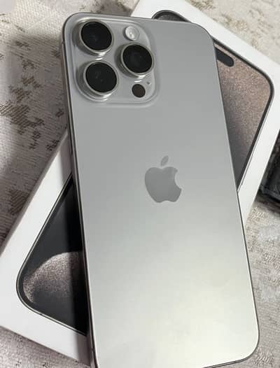 Apple iPhone 15 Pro Max