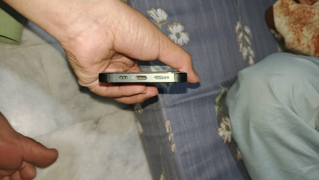 iphone 13 pro 1
