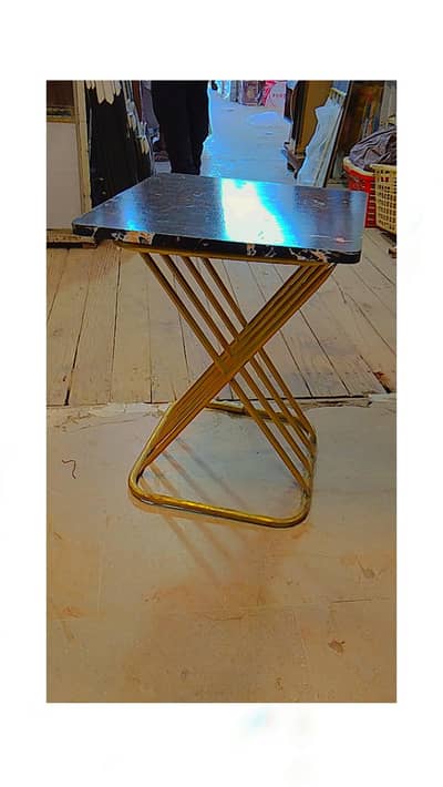 metal frame table