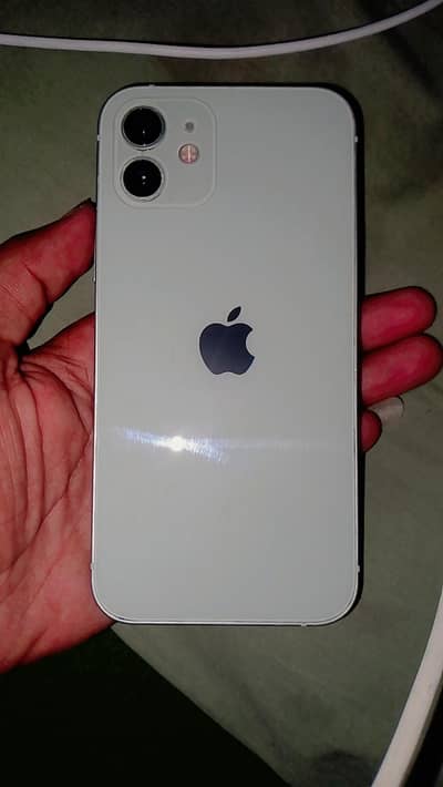 Apple iPhone 12