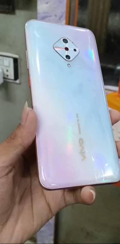 Vivo Y51
