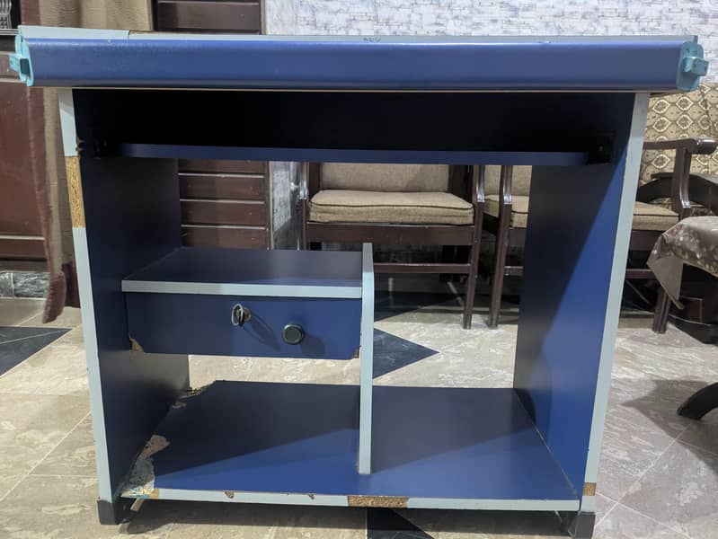 Wooden Computer Table 1