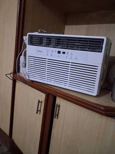 Midea Windows AC 0.75 Tone