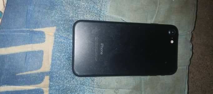 Apple iPhone 7
