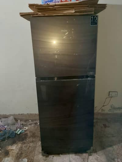 Haier company ka behtarin fridge hai. . use nahi hua.