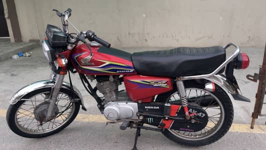 Honda cg 125 (2016/2017)) beautiful Bike Total jeniun (03060645249)