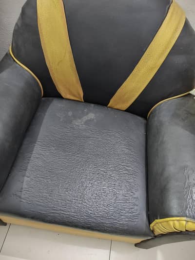 used sofa with solid wood made by own chinoti wood frame inside sofa
