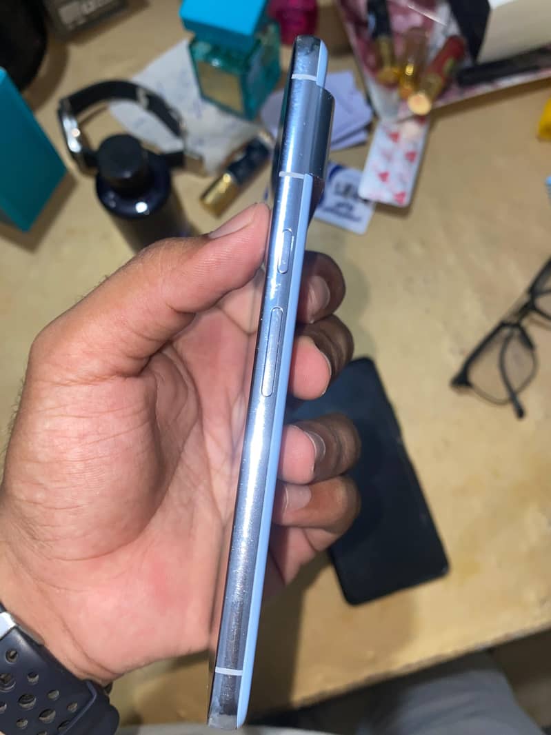 Google Pixel 8 Pro 3