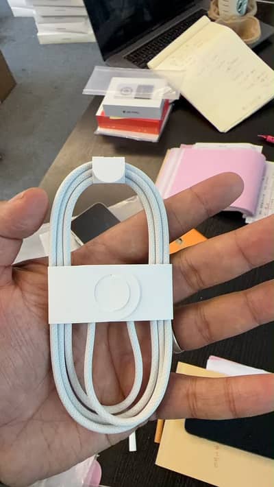 Apple Original Box Pull Out Cable 100% Original Type - C