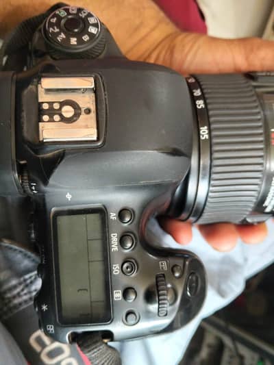 6d mark 2 with 24 105mm IS II lens available