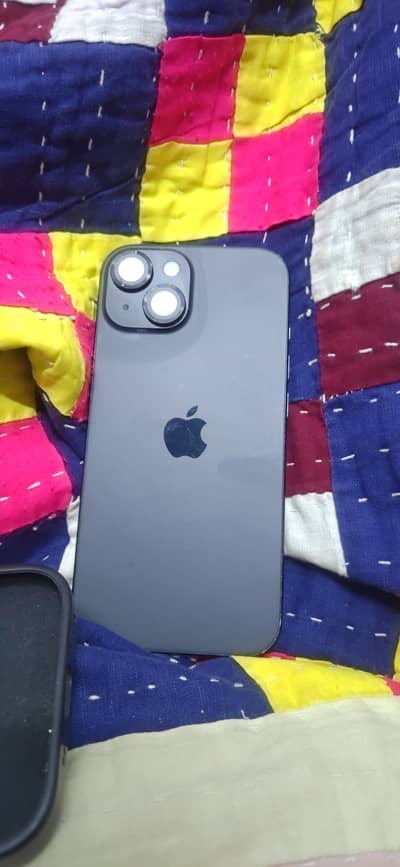 Apple iPhone 15