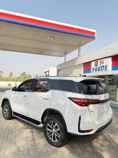 Toyota fortuner 2.8 sigma