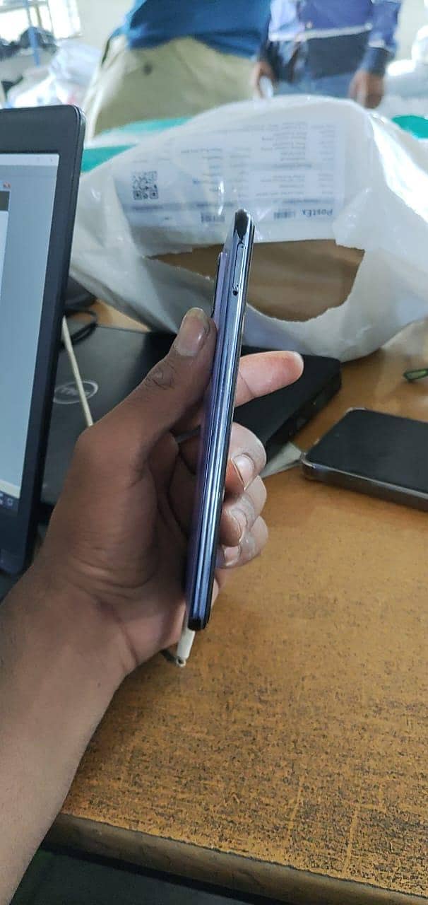 Vivo V21e 3