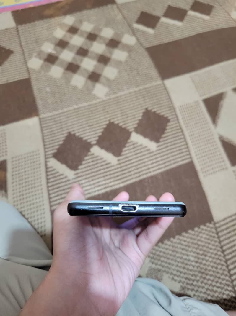Google Pixel 6a 4