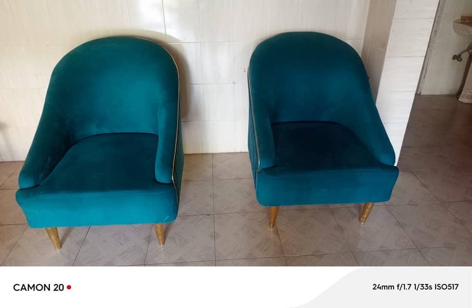 Sofa seats 0