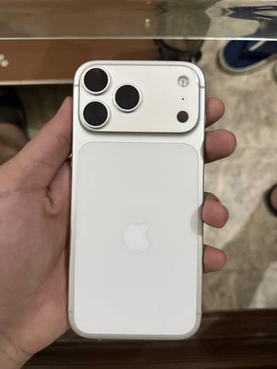 Apple iPhone 17 Pro Max