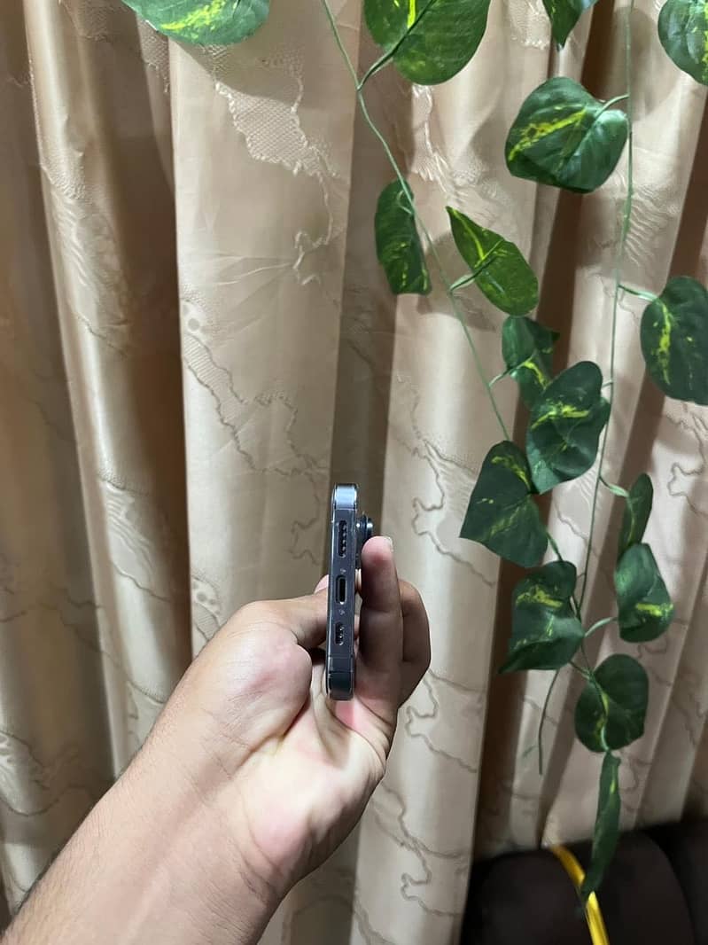 Iphone 14 pro 4