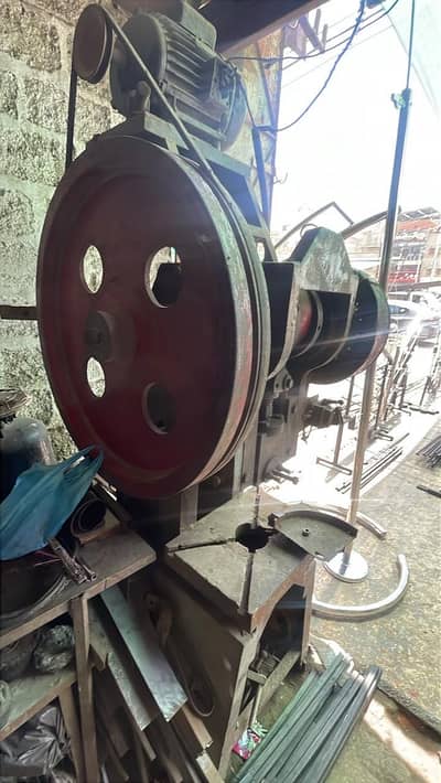 Power press 15 ton