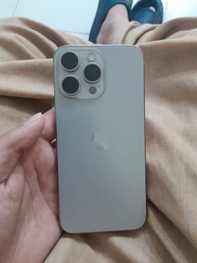 Apple iPhone 15 Pro Max
