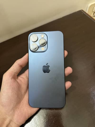 Apple iPhone 15 Pro Max
