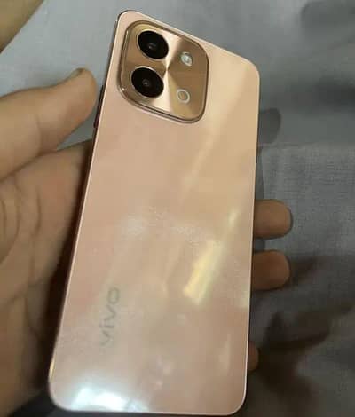 vivo y28