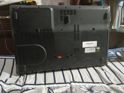 Gaming Acer aspire v3-772G i7 4th with Nvidia GTX 760 ddr5 128bits GPU