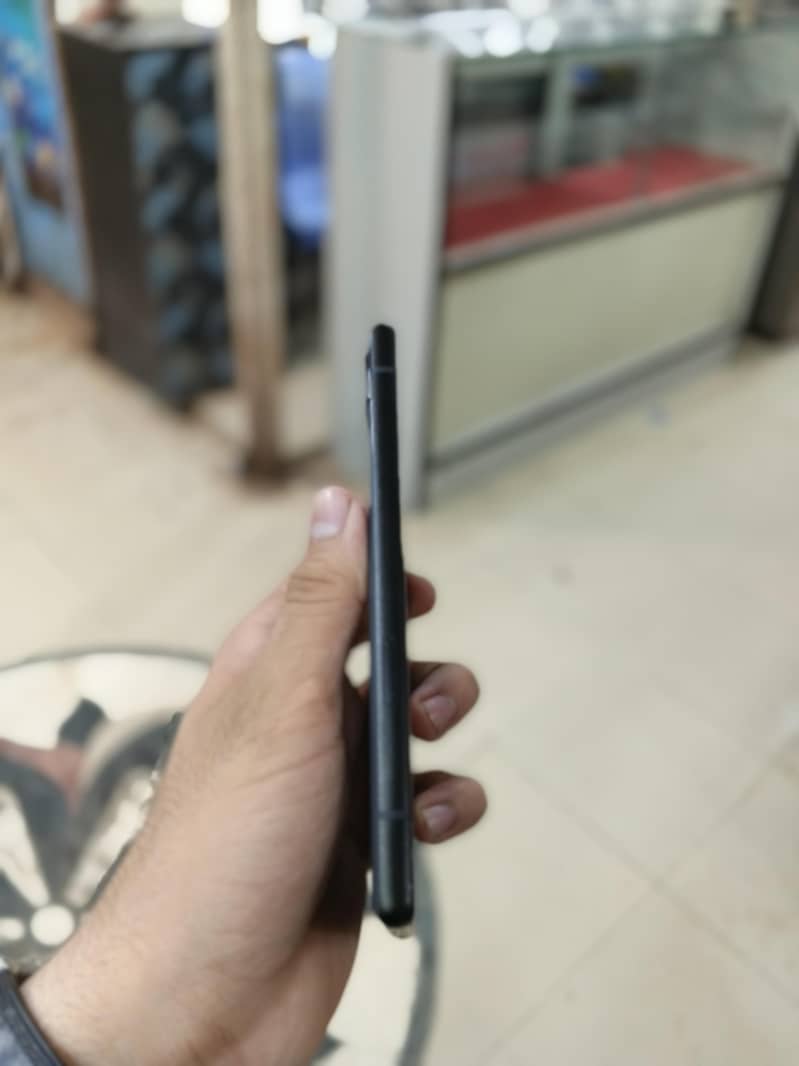 Google Pixel 6a 3