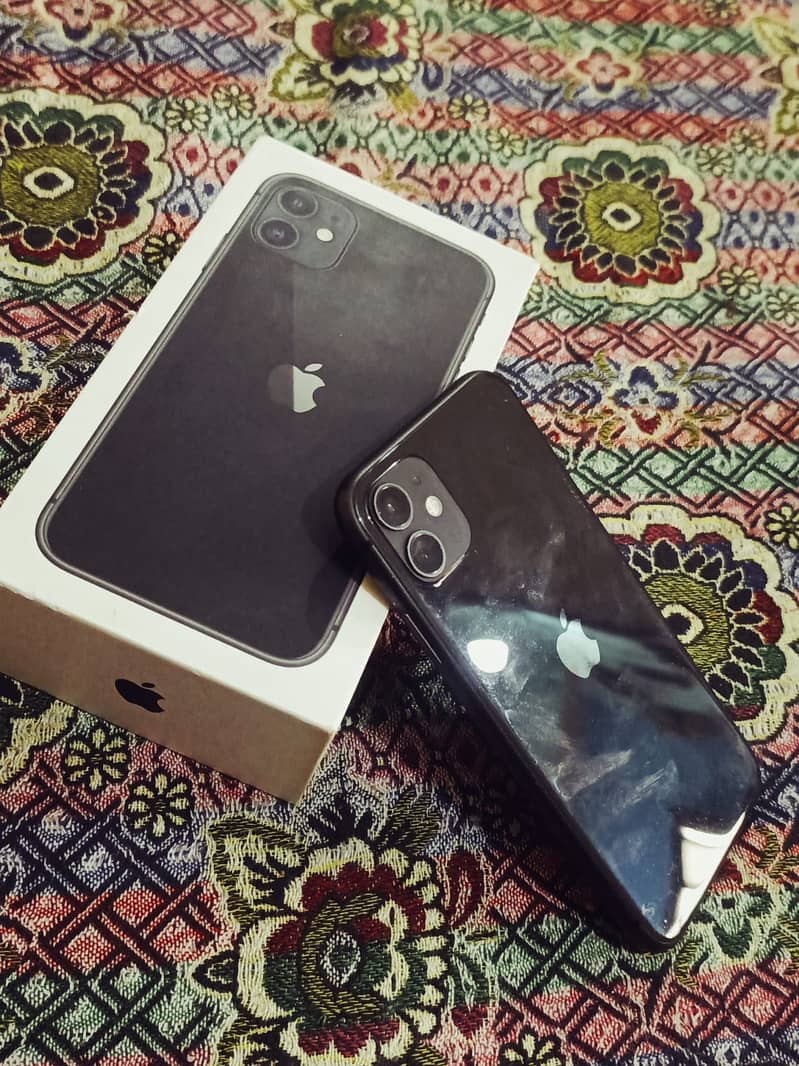 iPhone 11 2