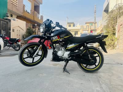 Yammaha ybr 125G 21/22 model total genuine