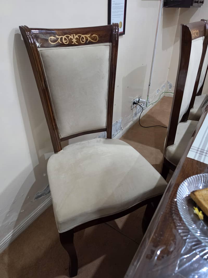 Eight chairs Dining table 3