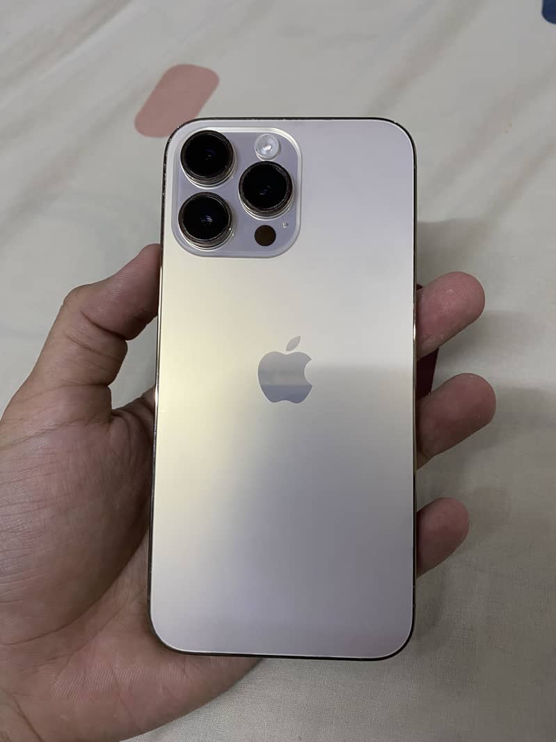 Iphone 14 pro max 0