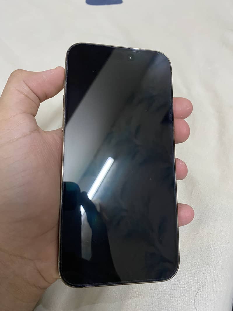Iphone 14 pro max 5