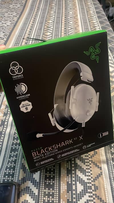 Razer BlackShark V2x Gaming Headset Wired (Brand New)