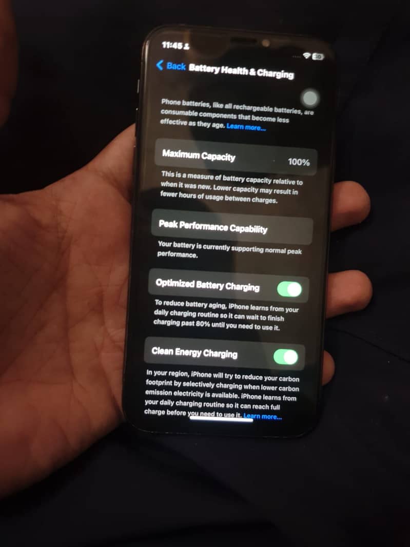 Apple iPhone X 4