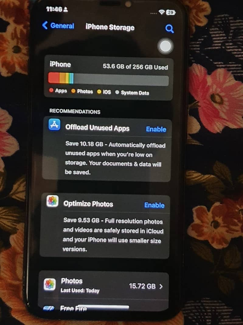 Apple iPhone X 5
