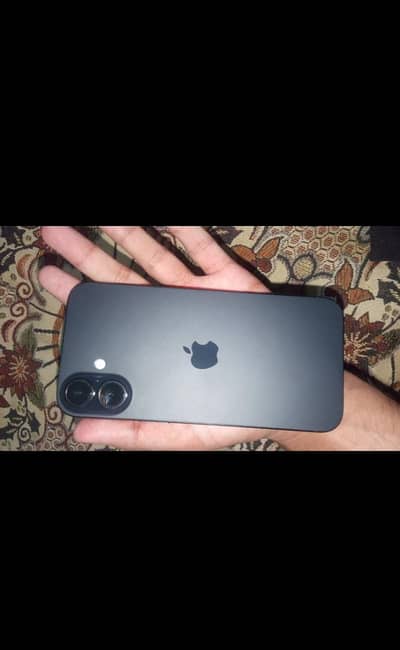 Apple iPhone 16 Plus icloud locked