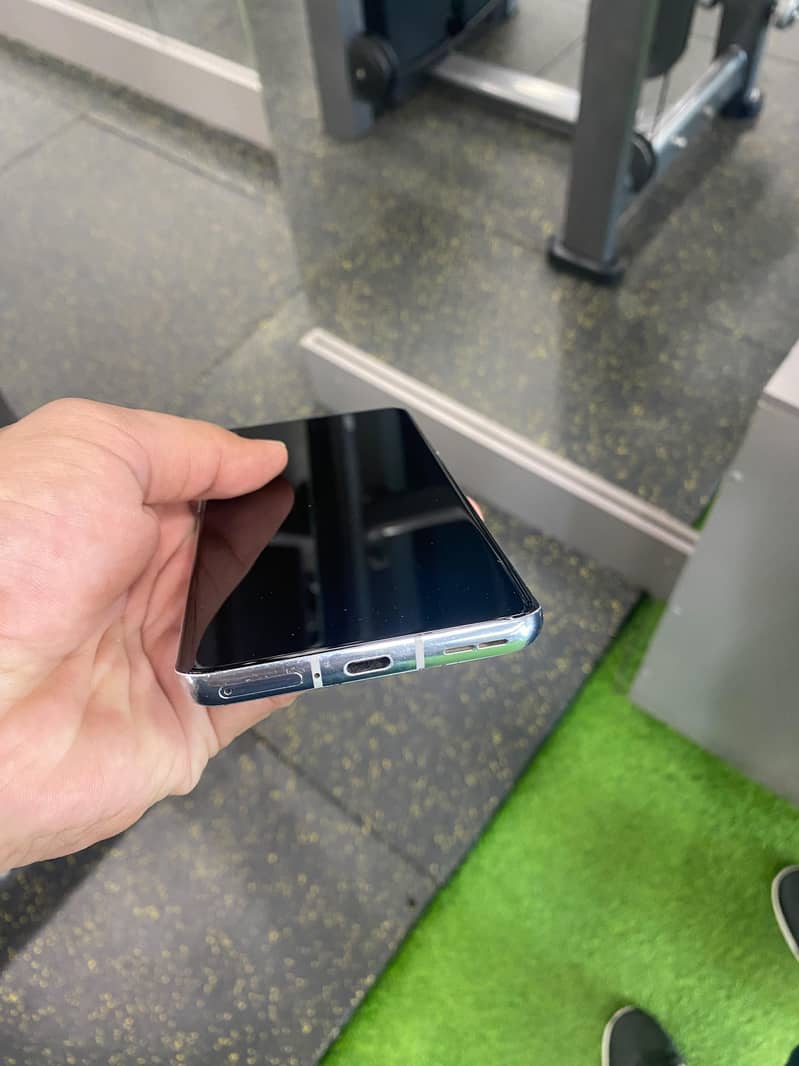 One Plus 9 Pro 3