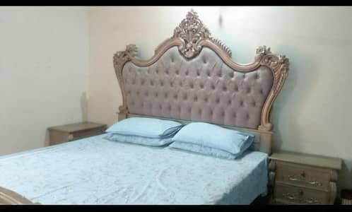 Chinyoti double bed Luxury King Size Wooden Bed Set For Sale