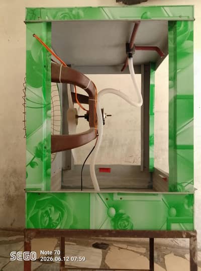 12 Volte solar plat wla collar stand Ka sath
