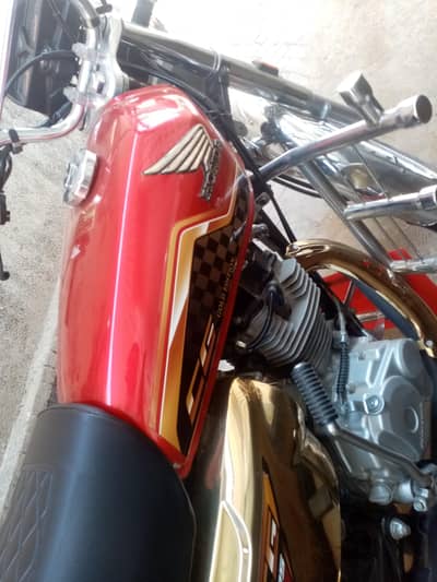Honda self gold edition 2024 like new
