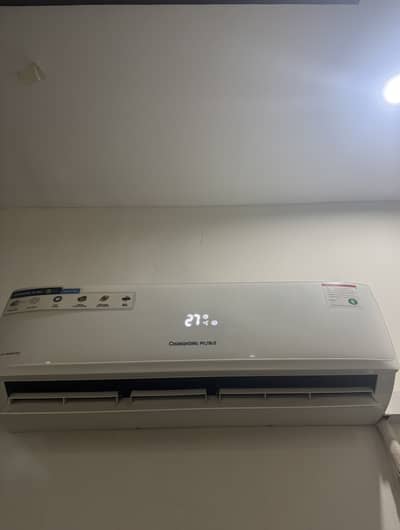 Changhong ruba 1.5 ton DC inverter Split Ac