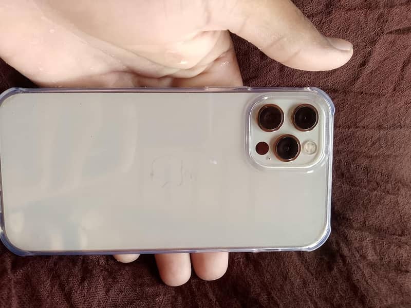 Apple iPhone 12 Pro 0